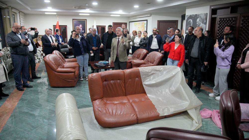 SEYHAN BELEDİYESİ'NE HACİZ ŞOKU: BAŞKAN OYA TEKİN'DEN AÇIKLAMA