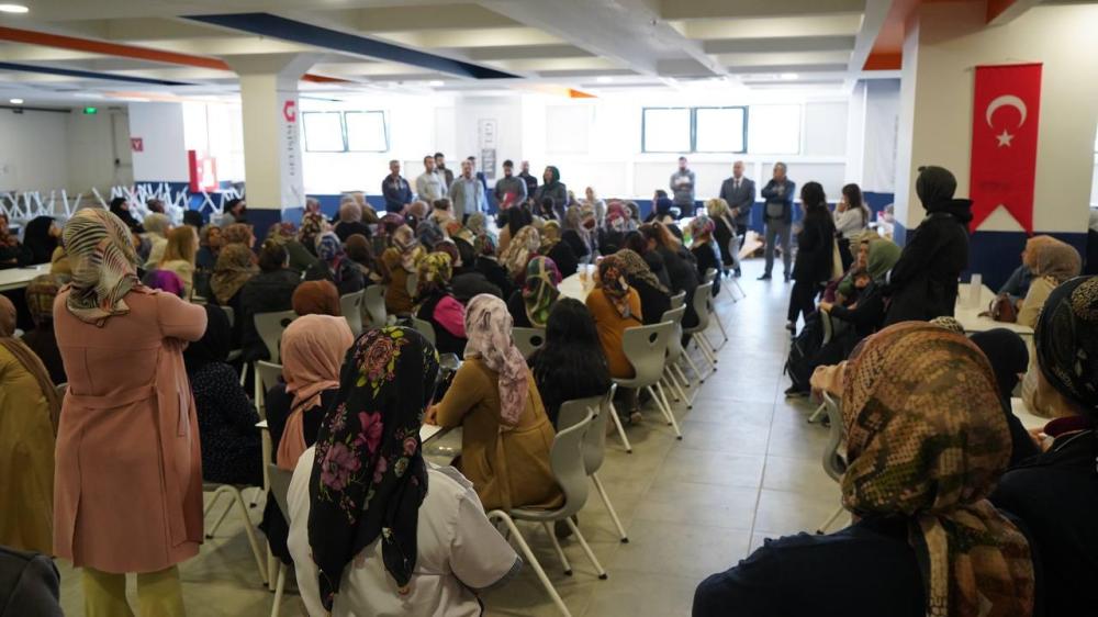 ADIYAMAN BELEDİYESİ’NDEN KADINLARA MESLEKİ EĞİTİM VE İSTİHDAM DESTEĞİ