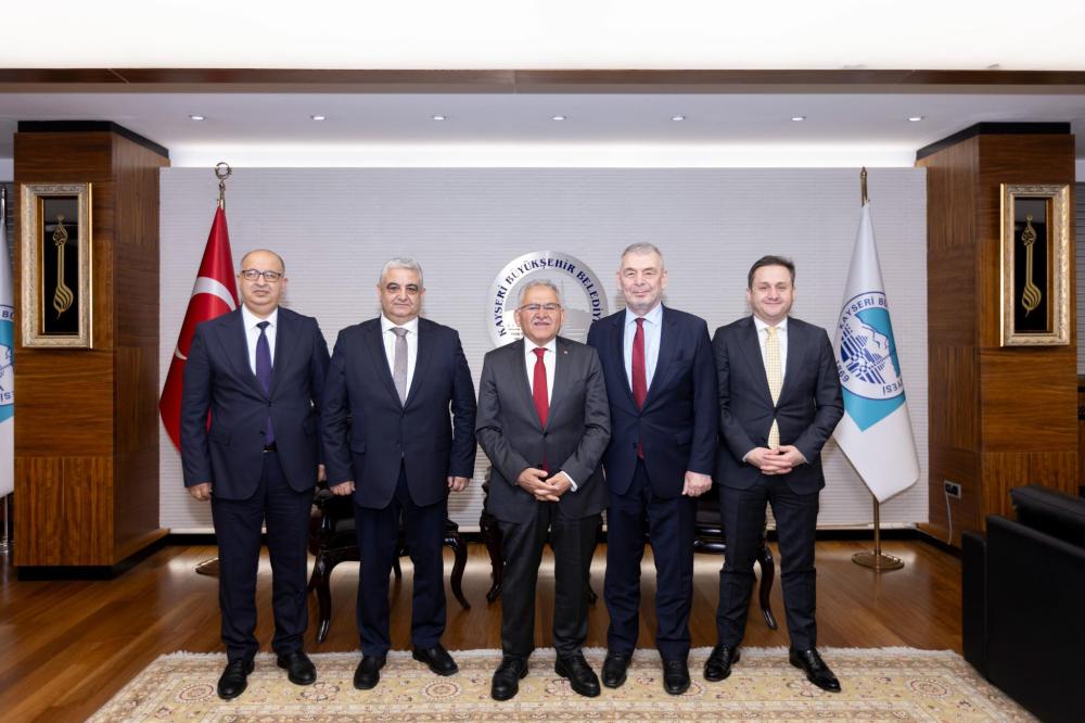 ERCİYES ANADOLU HOLDİNG’DEN BAŞKAN BÜYÜKKILIÇ’A ZİYARET