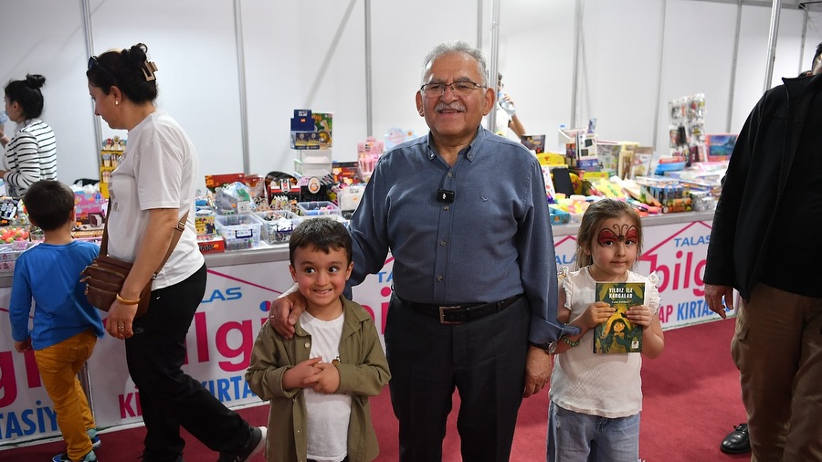 KAYSERİ’DE ÇOCUKLAR İÇİN KİTAP VE EĞLENCE DOLU GÜNLER BAŞLADI