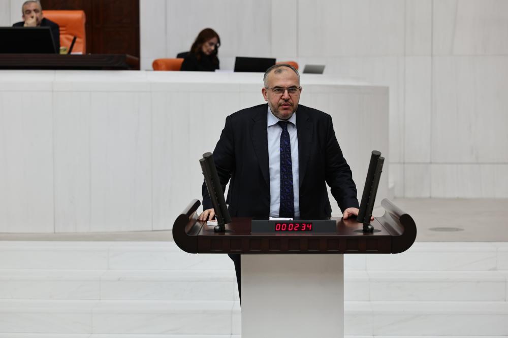 “Gençlerin Geleceği, Milyonların Mağduriyeti Bu Pakette Göz Ardı Edilemez”