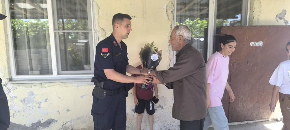 GÖLBAŞI’NDA ŞEHİT AİLELERİ VE GAZİLERE KURBAN BAYRAMI ZİYARETİ